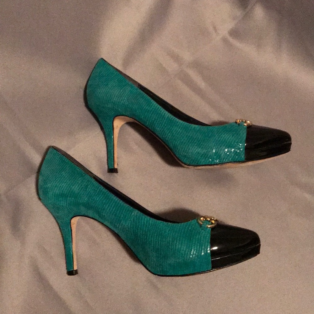 White House Black Market Teal and Black Patent Cap Toe Heels
